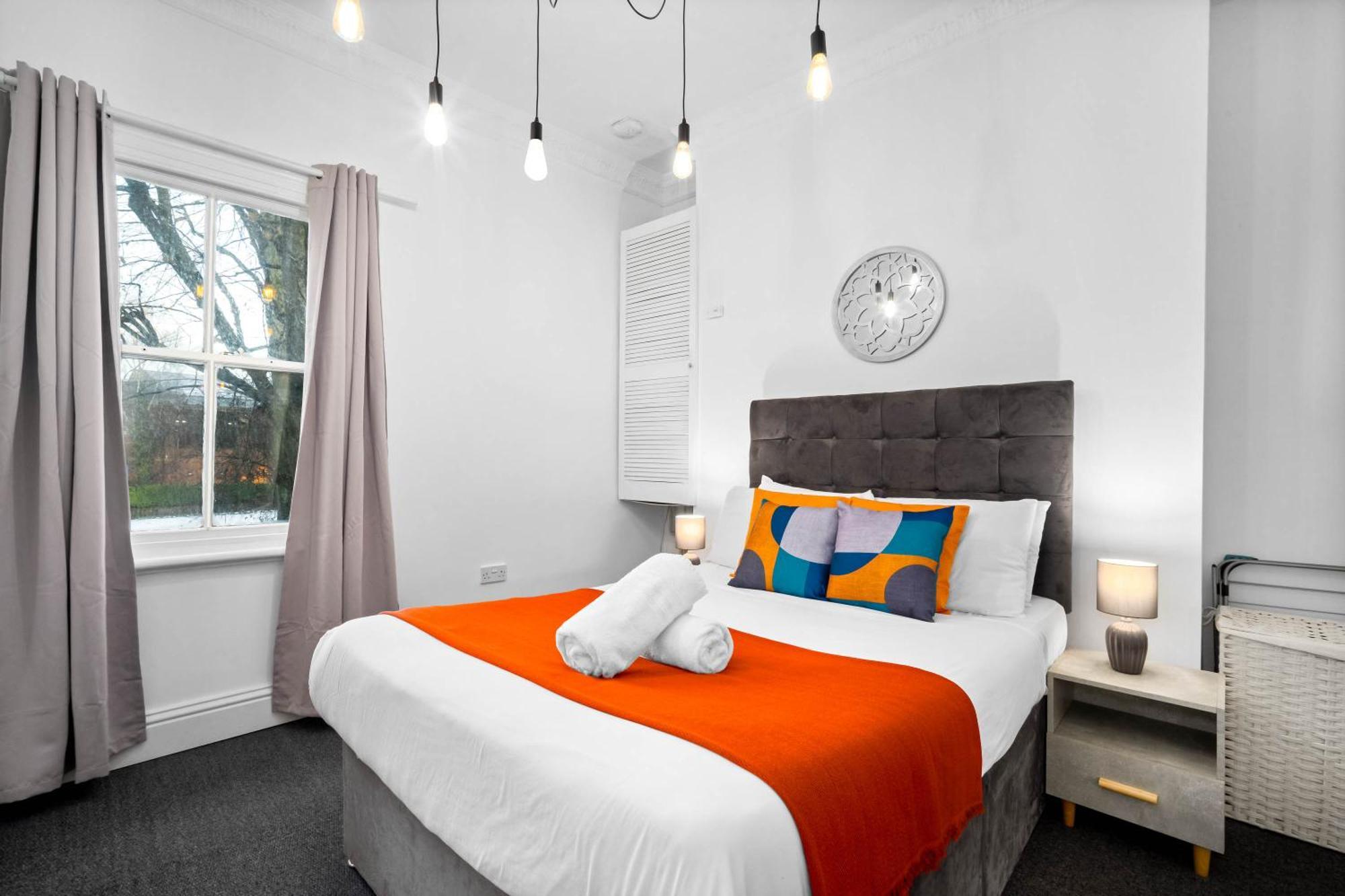 Luxury Apartment - Wolverhampton - Netflix - Smart Tv - Fast Wifi - 7Apc Exteriör bild